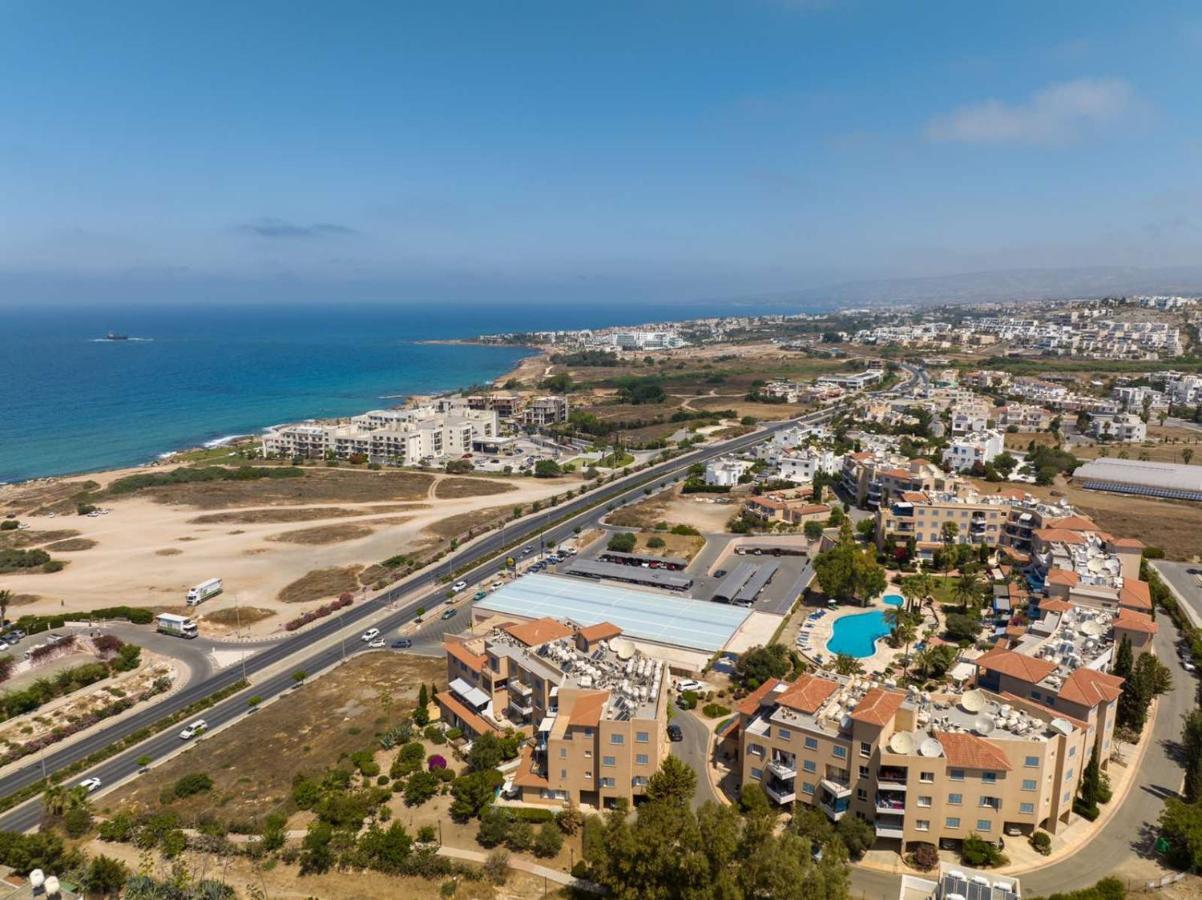 Kings Palace Indigo 109 Paphos Exterior foto